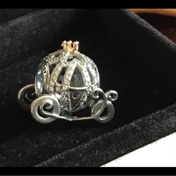 Pandora Display Cinderella Pumpkin Coach - Picture 1 of 4